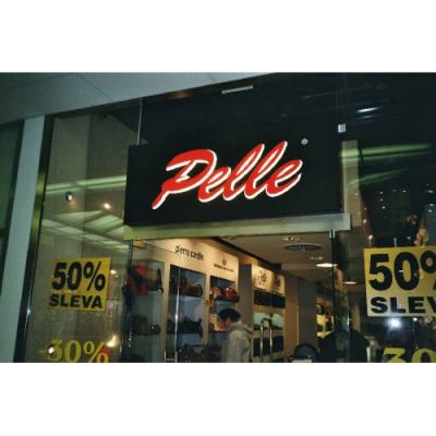 Boutique Pelle, Flora Praha